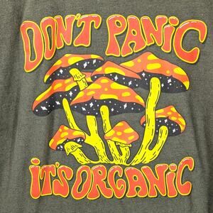 Don't Panic It’s Organic Brisco Brands T-Shirt M Green Mushroom Graphic Tee